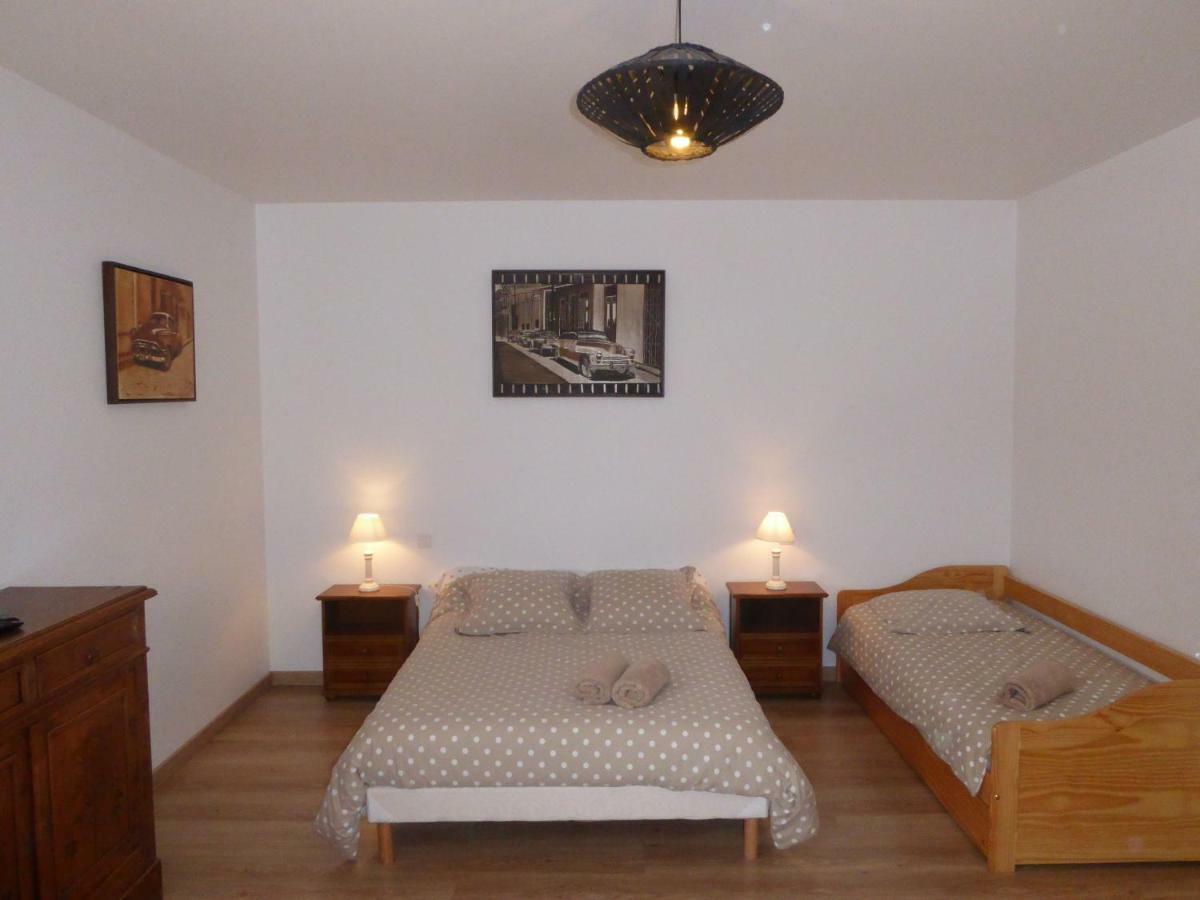 Sainte-Eulalie-en-Born La Mimona Bed & Breakfast エクステリア 写真